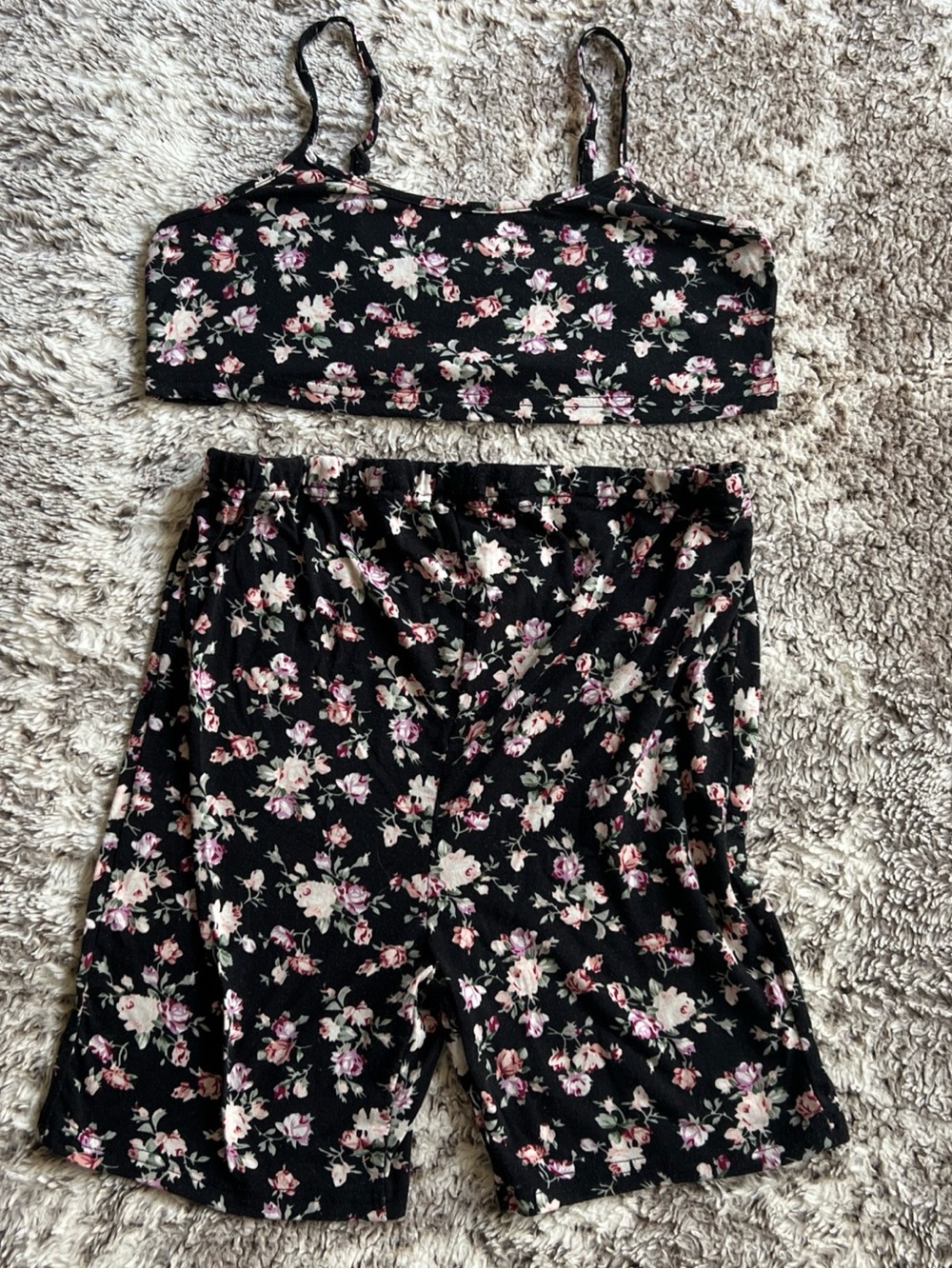 SHEIN Maternity Floral Print Set Medium Bike Shorts & Cami Summer Lounge Outfit
